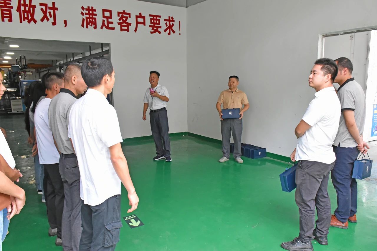 热烈庆祝东莞乐鱼(中国)乌沙新厂顺利投产一个月——暨优秀员工表彰总结大会